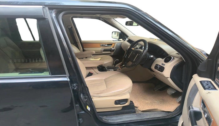 2012 Landrover Discovery 4 SDV6 SE, Diesel, Automatic, 2,01,079 km, interior