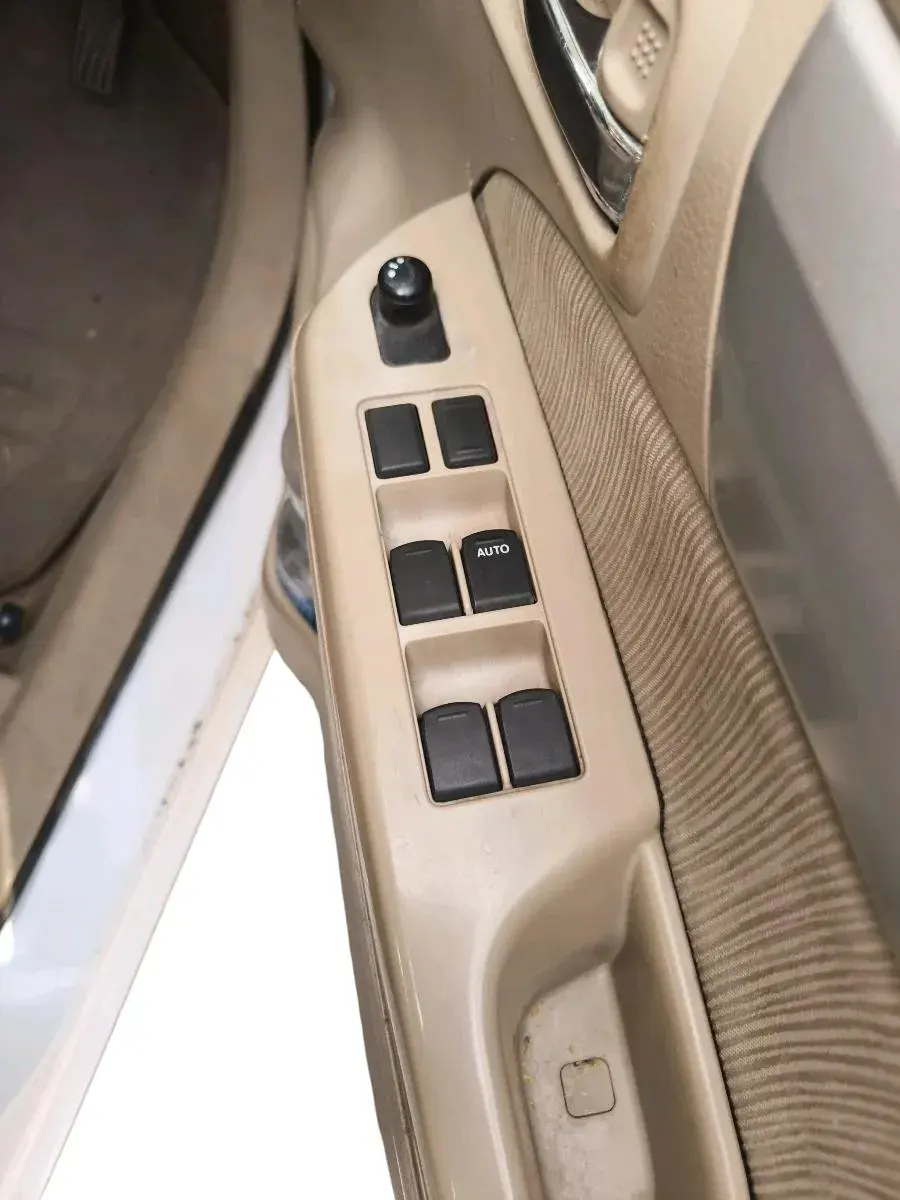 2014 Maruti Ertiga ZDI, Diesel, Manual, 1,98,355 km, interior