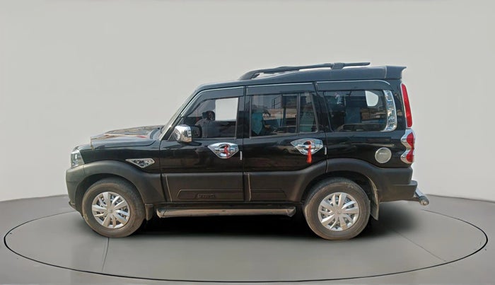 2025 Mahindra SCORPIO CLASSIC S 7STR, Diesel, Manual, 17,071 km, exterior