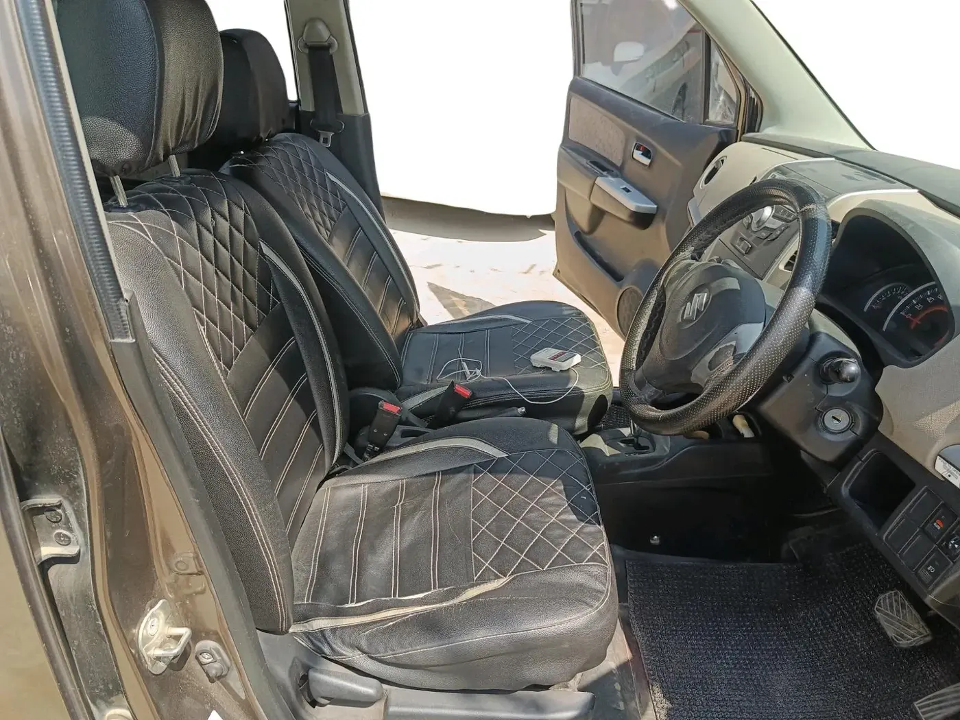 2016 Maruti Wagon R 1.0 VXI AMT, Petrol, Automatic, 71,953 km, interior