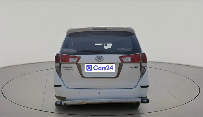 2021 Toyota Innova Crysta 2.4 GX 8 STR, Diesel, Manual, 1,79,908 km, exterior