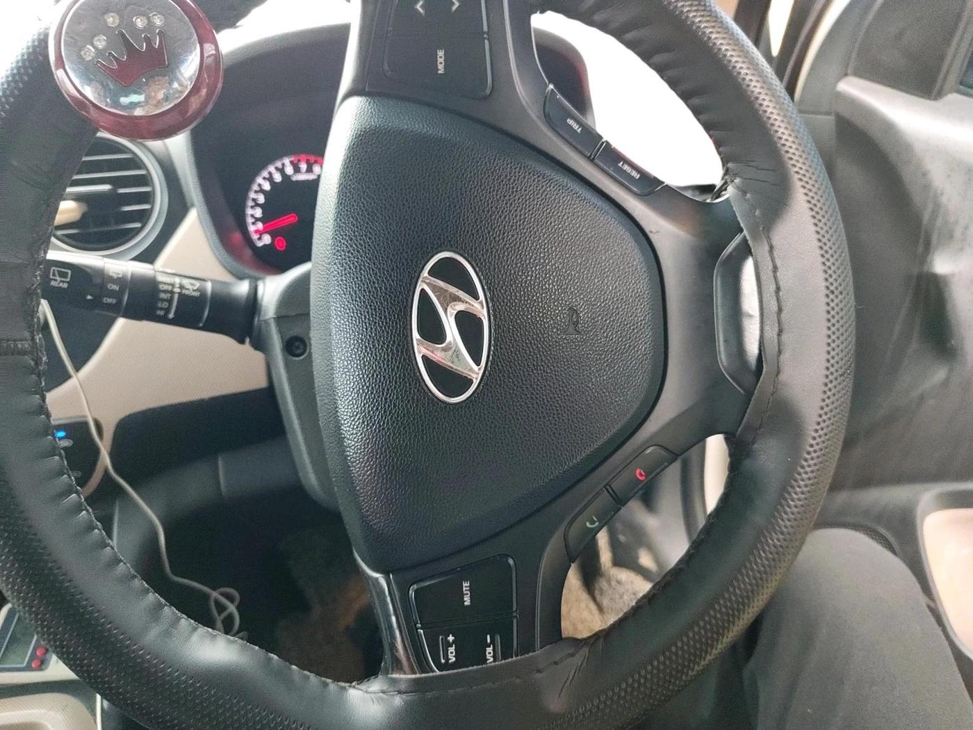 2014 Hyundai Grand i10 ASTA 1.2 KAPPA VTVT, Petrol, Manual, 64,658 km, interior