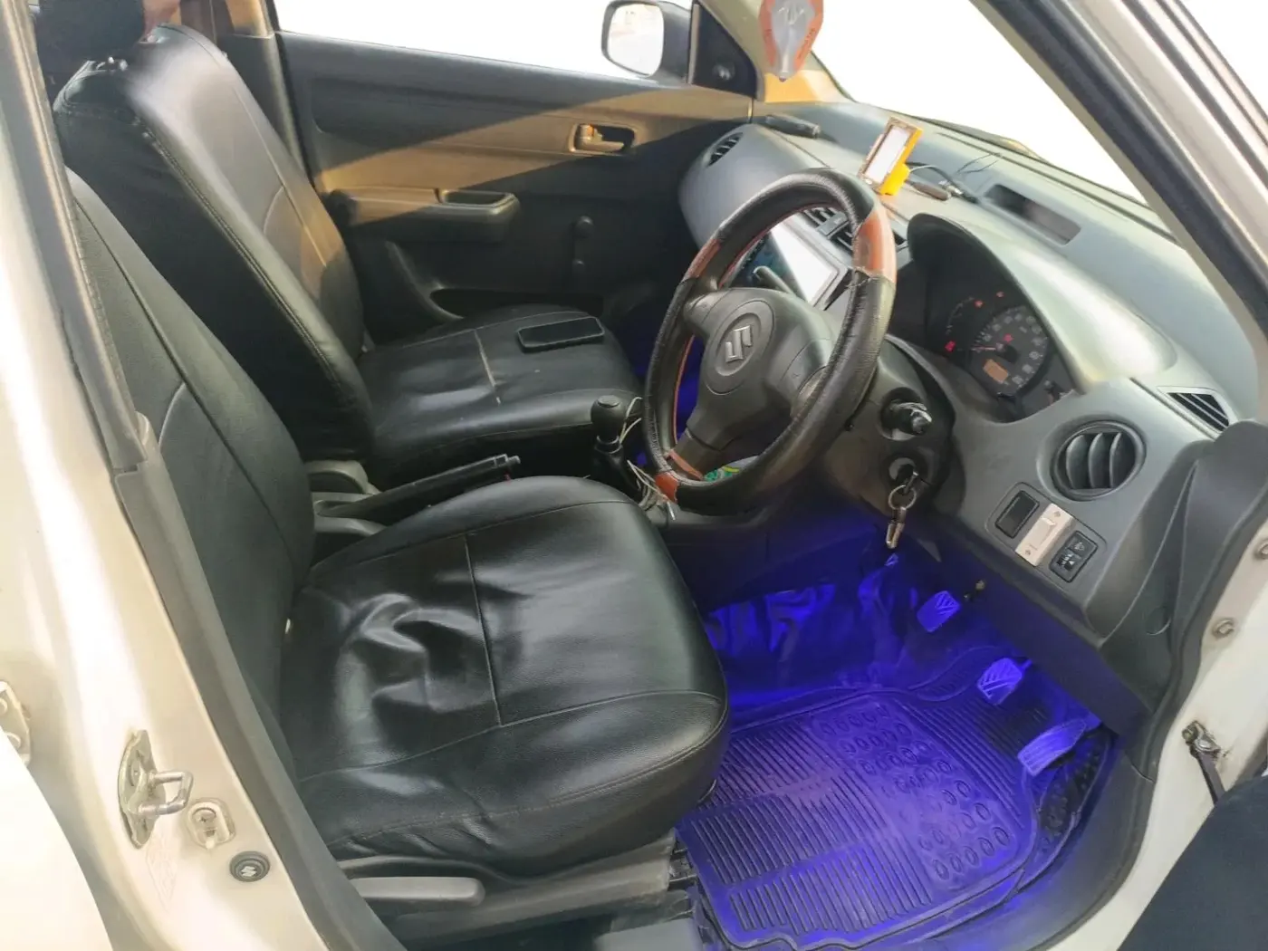 2013 Maruti Swift Dzire LDI, Diesel, Manual, 1,77,794 km, interior