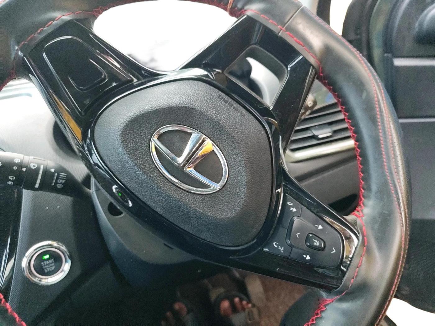 2023 Tata Tiago XZ PETROL, Petrol, Manual, 25,908 km, interior