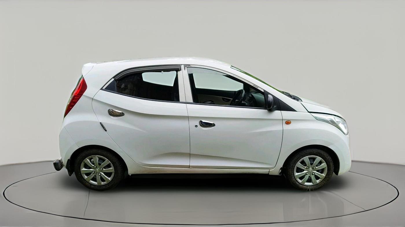 2014 Hyundai Eon MAGNA +, Petrol, Manual, 52,741 km, exterior