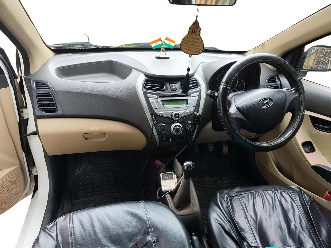 2014 Hyundai Eon MAGNA +, Petrol, Manual, 52,741 km, interior