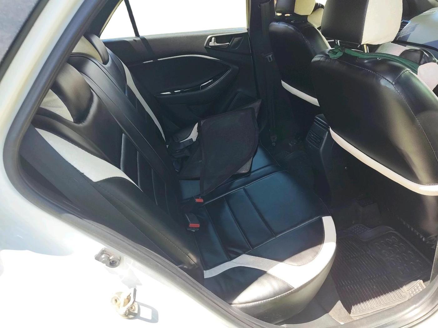 2018 Hyundai i20 Active 1.2 S, Petrol, Manual, 29,874 km, interior