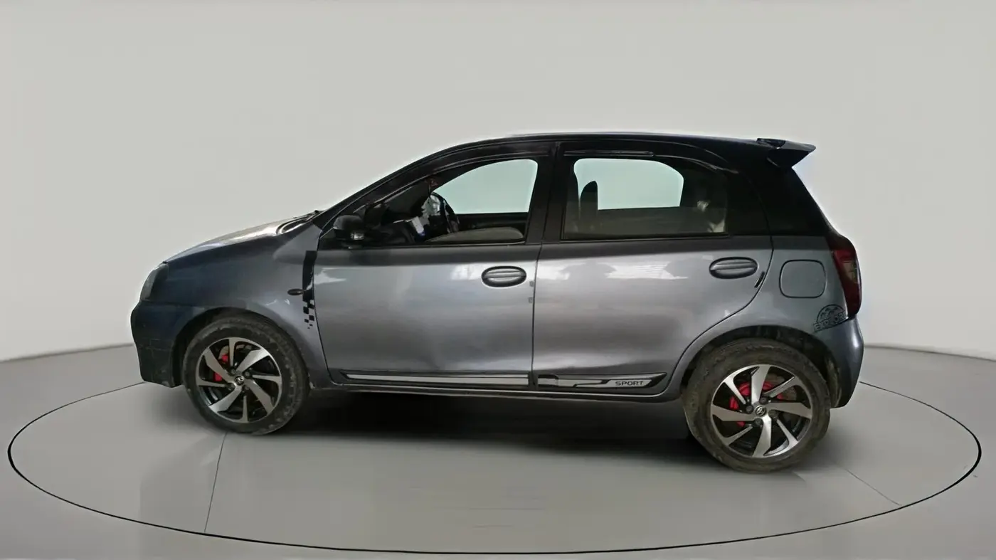 2013 Toyota Etios Liva G, Petrol, Manual, 55,112 km, exterior