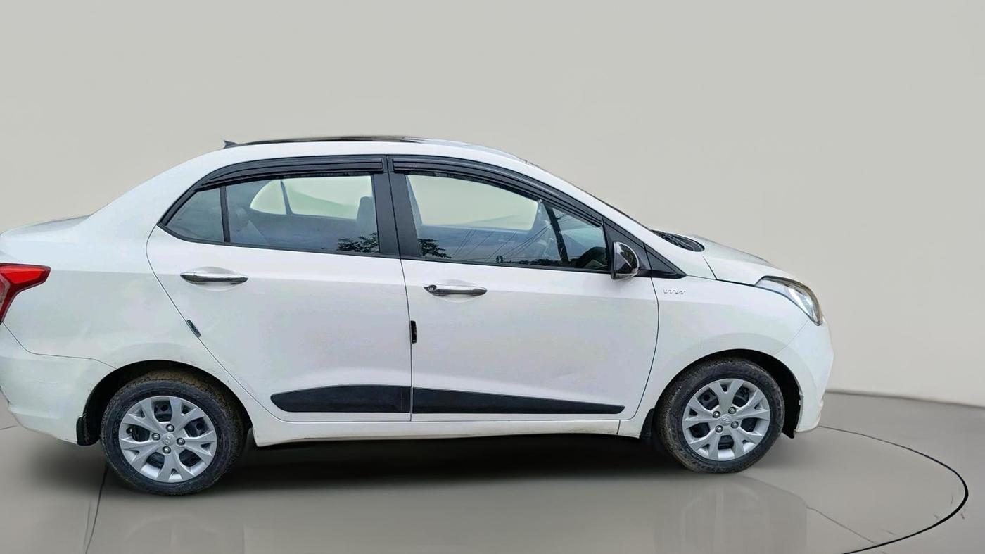 2015 Hyundai Xcent S 1.2, Petrol, Manual, 53,968 km, exterior