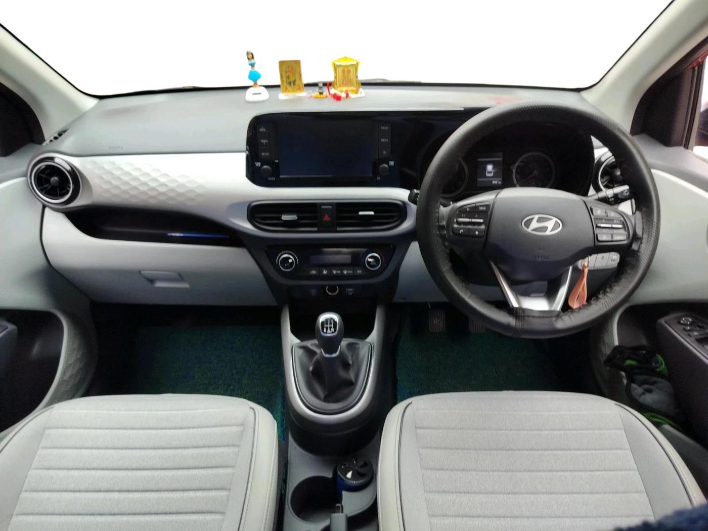 2025 Hyundai GRAND I10 NIOS SPORTZ 1.2 KAPPA VTVT, Petrol, Manual, 4,481 km, interior