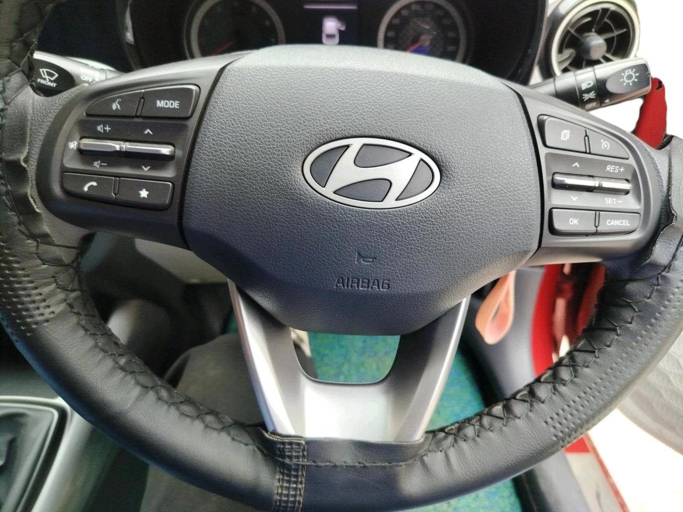 2025 Hyundai GRAND I10 NIOS SPORTZ 1.2 KAPPA VTVT, Petrol, Manual, 4,481 km, interior