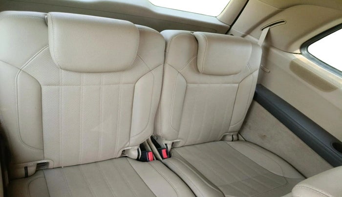 2015 Mercedes Benz GL Class 350 CDI 4Matic, Diesel, Automatic, 1,09,487 km, interior