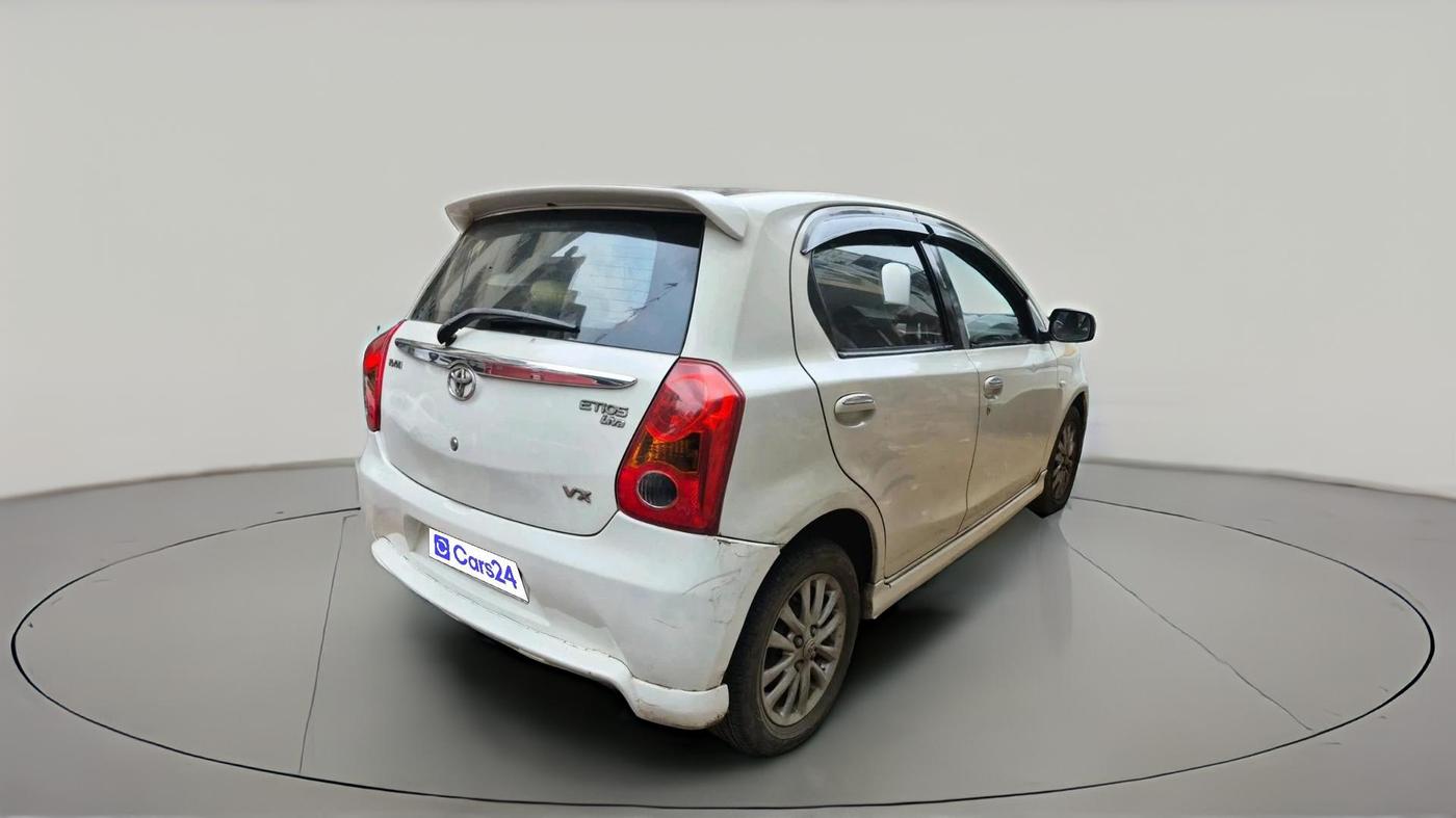 2011 Toyota Etios Liva VX, Petrol, Manual, 61,418 km, exterior