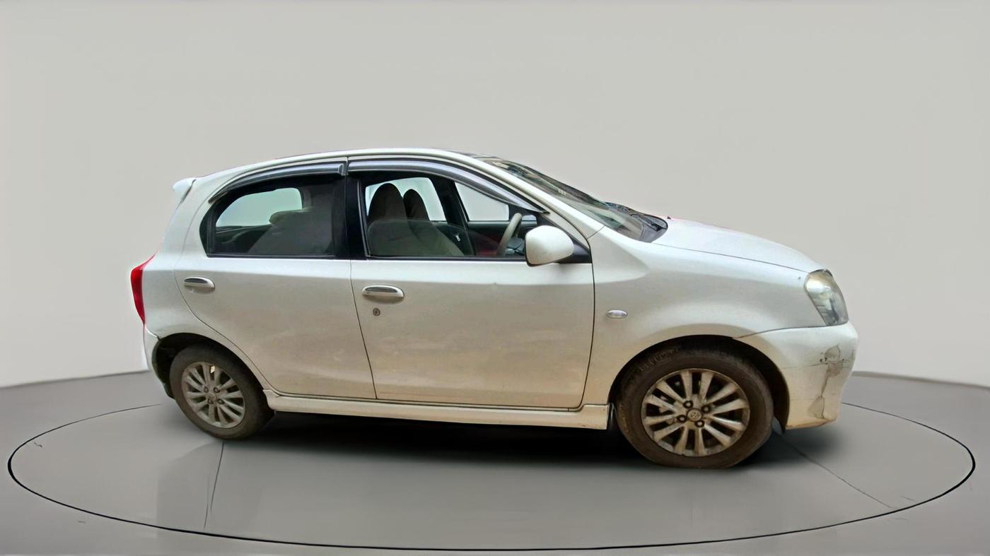 2011 Toyota Etios Liva VX, Petrol, Manual, 61,418 km, exterior