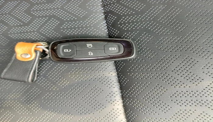 2023 Tata Harrier FEARLESS PLUS DARK EDITION AT, Diesel, Automatic, 11,387 km, interior