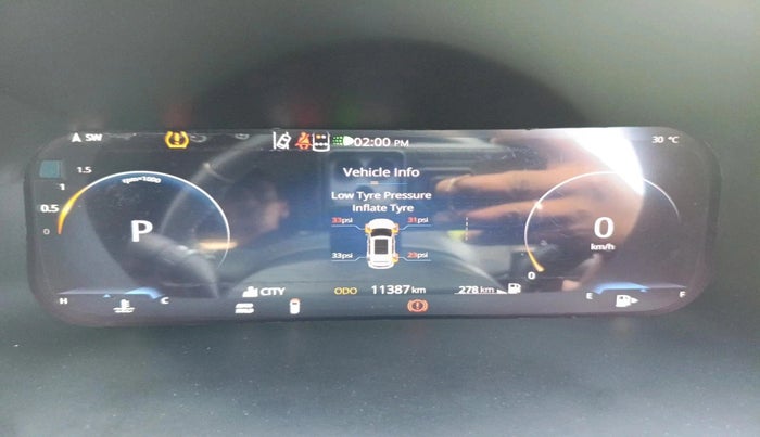 2023 Tata Harrier FEARLESS PLUS DARK EDITION AT, Diesel, Automatic, 11,387 km, interior