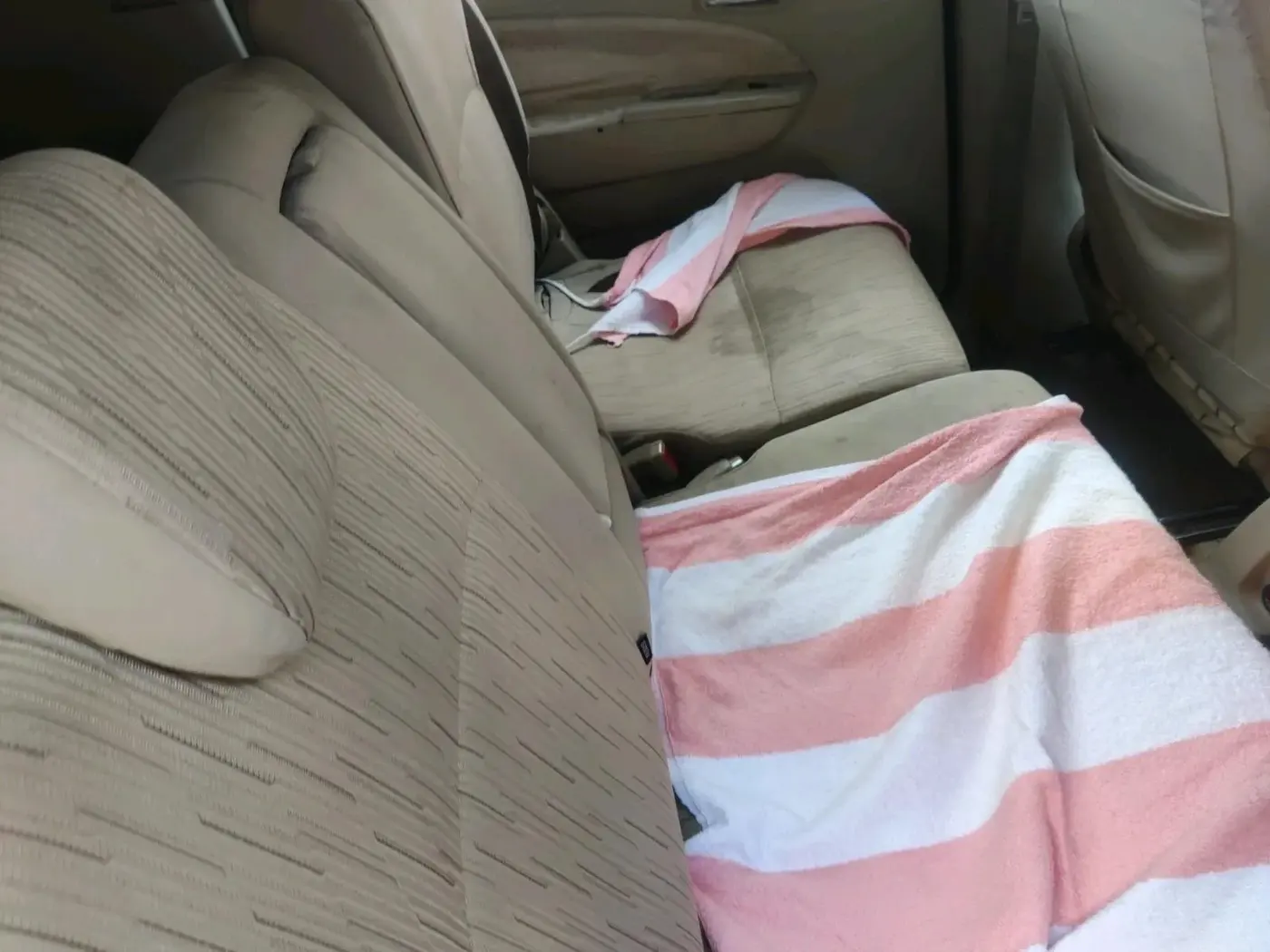 2016 Maruti Ertiga VXI CNG, CNG, Manual, 1,67,916 km, interior