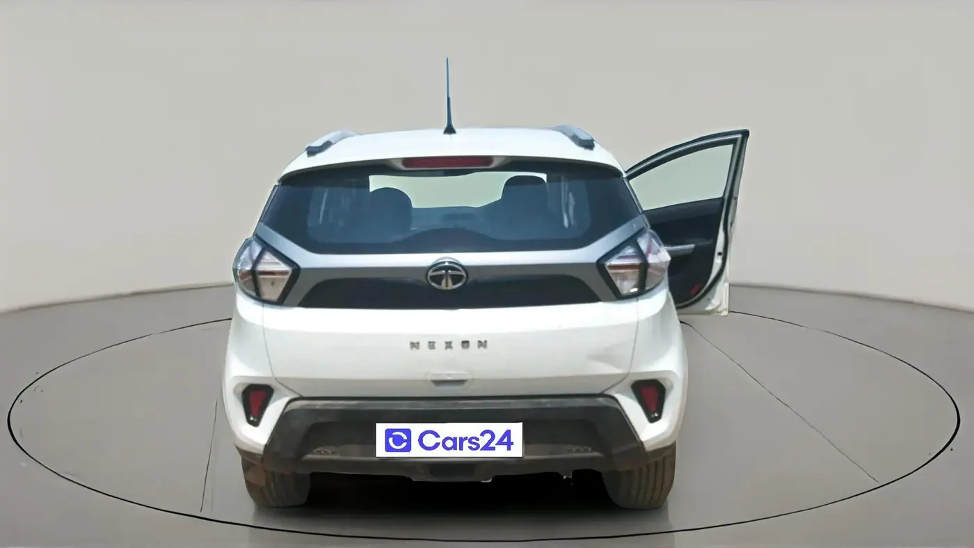 2021 Tata NEXON XM SUNROOF DIESEL, Diesel, Manual, 1,16,761 km, exterior
