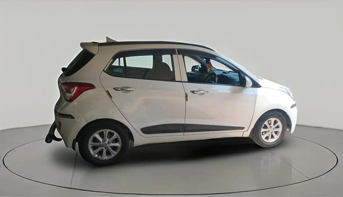 2015 Hyundai Grand i10 ASTA 1.2 KAPPA VTVT, Petrol, Manual, 1,06,366 km, exterior