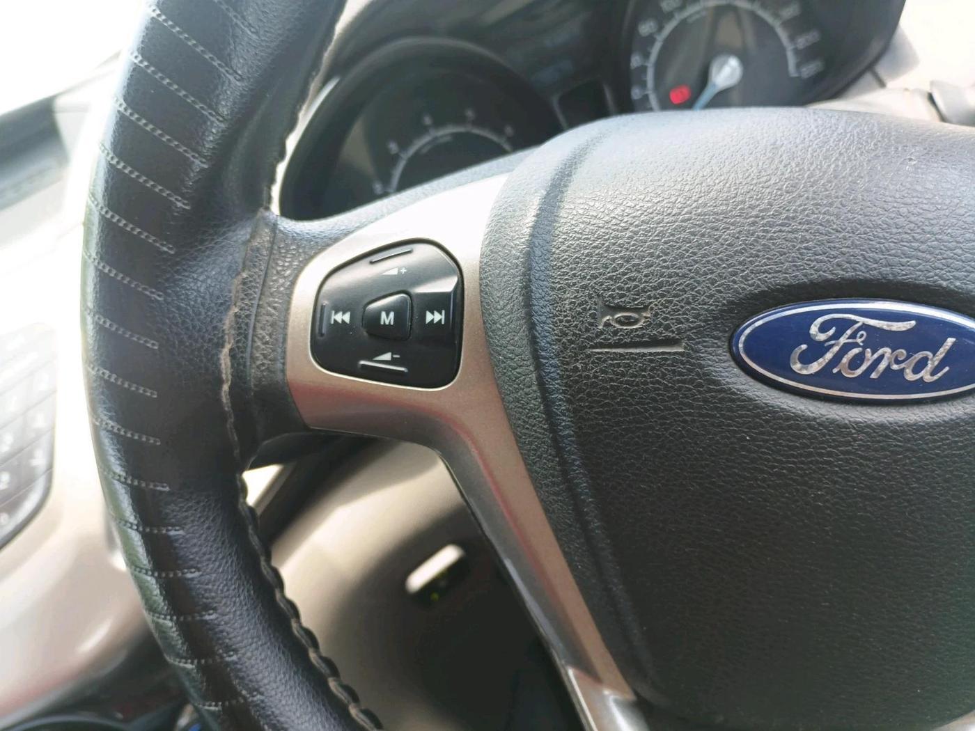 2015 Ford Ecosport TREND 1.5L PETROL, Petrol, Manual, 79,579 km, interior