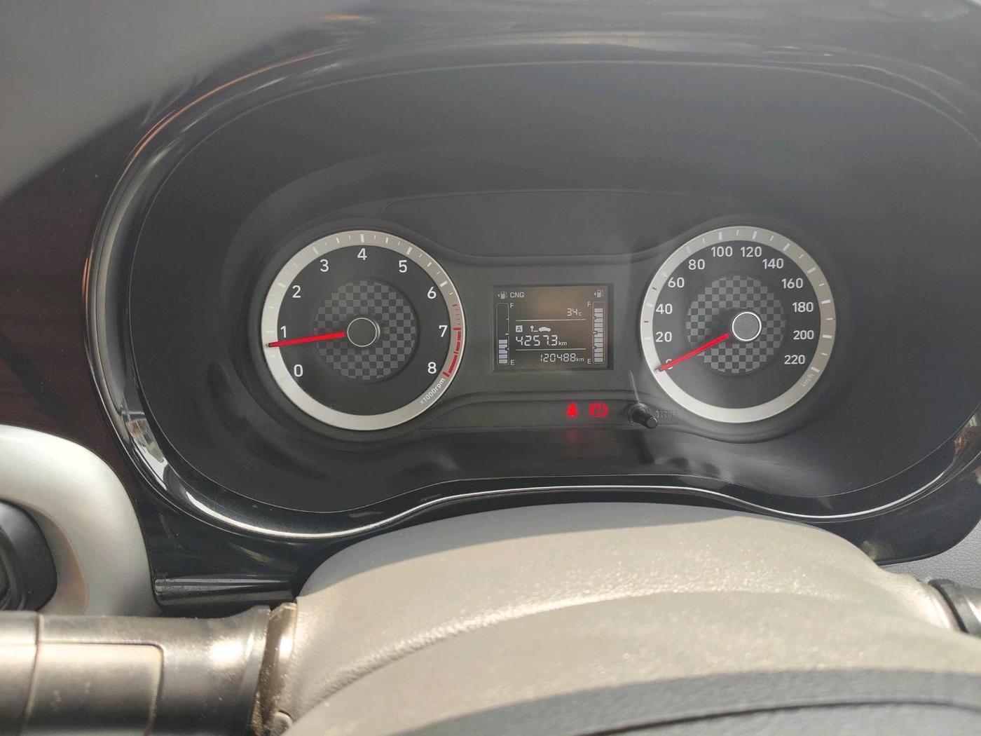 2021 Hyundai GRAND I10 NIOS SPORTZ 1.2 KAPPA VTVT CNG, CNG, Manual, 1,20,488 km, interior