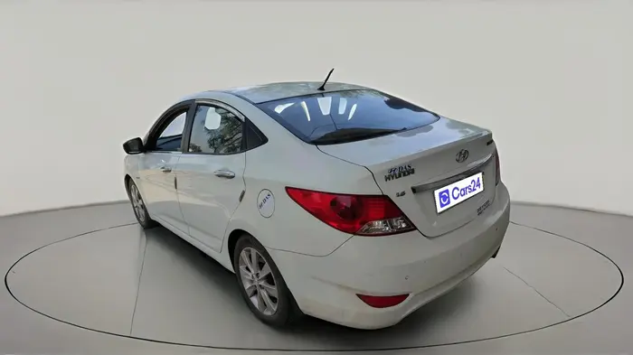 2012 Hyundai Verna FLUIDIC 1.6 VTVT SX, CNG, Manual, 65,876 km, exterior
