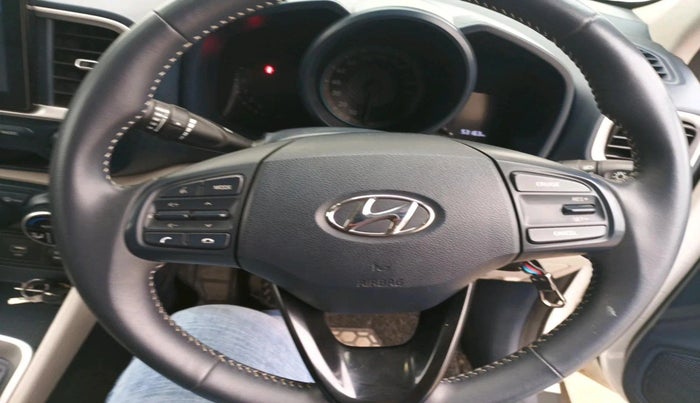 2019 Hyundai VENUE SX 1.0 TURBO, Petrol, Manual, 53,163 km, interior
