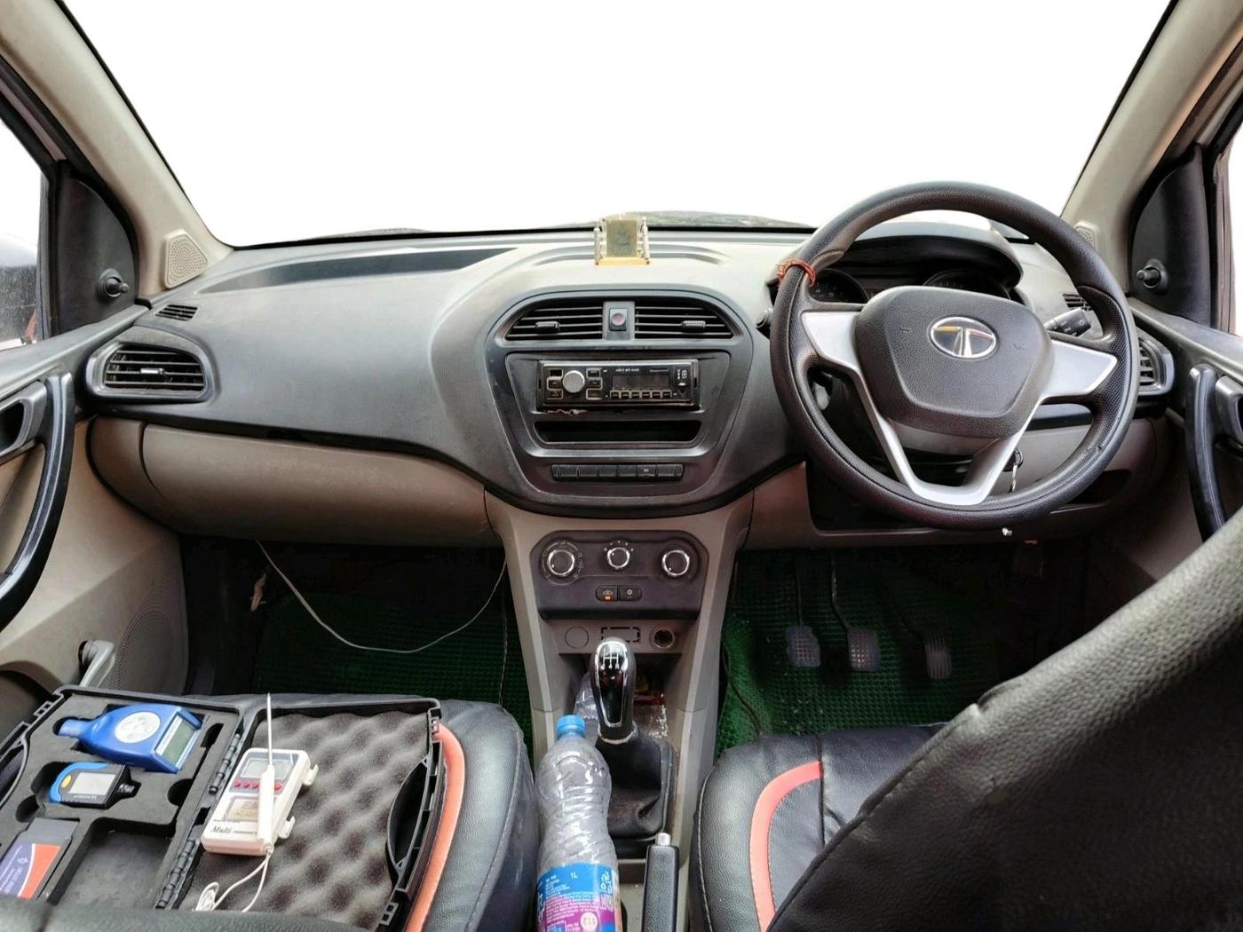 2018 Tata Tiago XE PETROL, Petrol, Manual, 89,750 km, interior