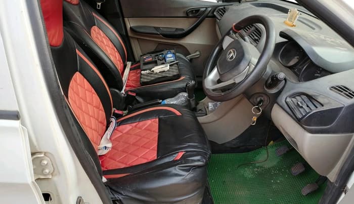 2018 Tata Tiago XE PETROL, Petrol, Manual, 89,750 km, interior
