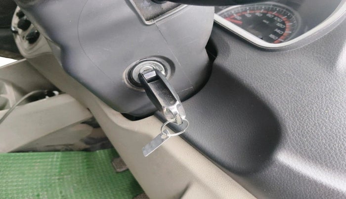 2016 Maruti Alto K10 VXI, Petrol, Manual, 1,02,349 km, interior