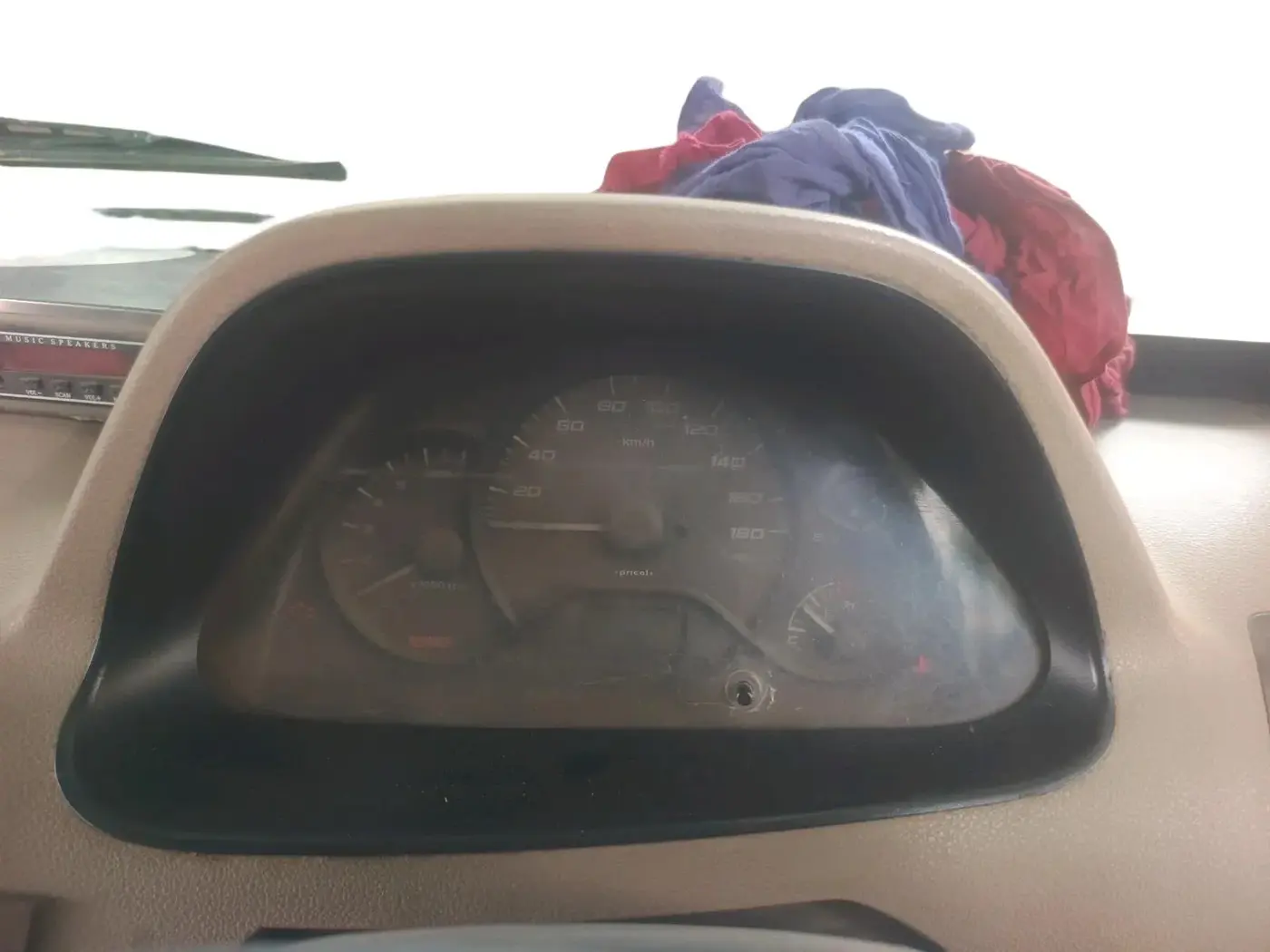 2012 Tata Venture GX 8 STR, Diesel, Manual, 2,50,263 km, interior