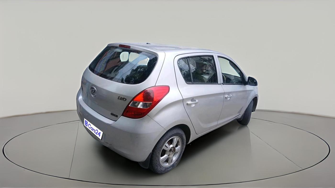 2011 Hyundai i20 SPORTZ 1.2, Petrol, Manual, 83,727 km, exterior