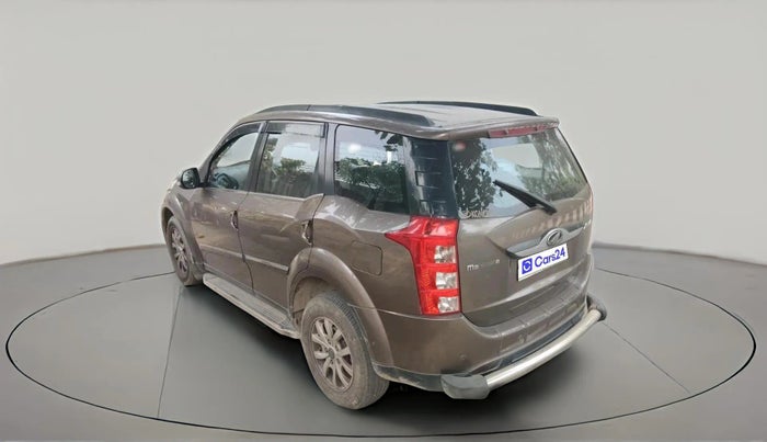 2017 Mahindra XUV500 W10 1.99, Diesel, Manual, 1,08,769 km, exterior